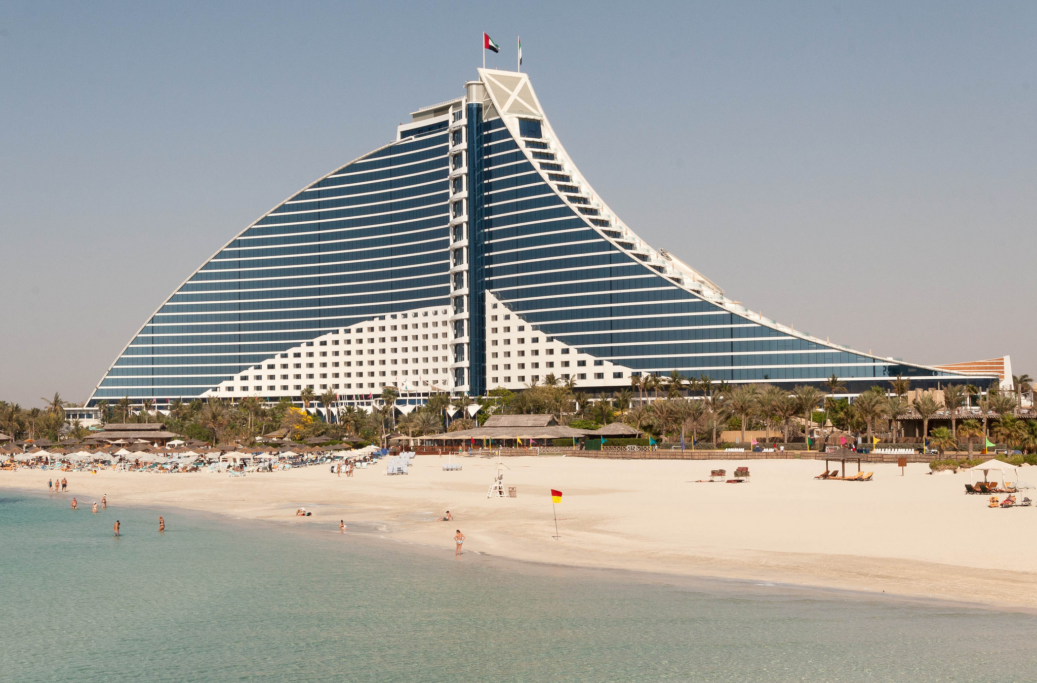 Jumeirah beach hotel. Kite Beach Dubai. Umm Suqeim Beach.